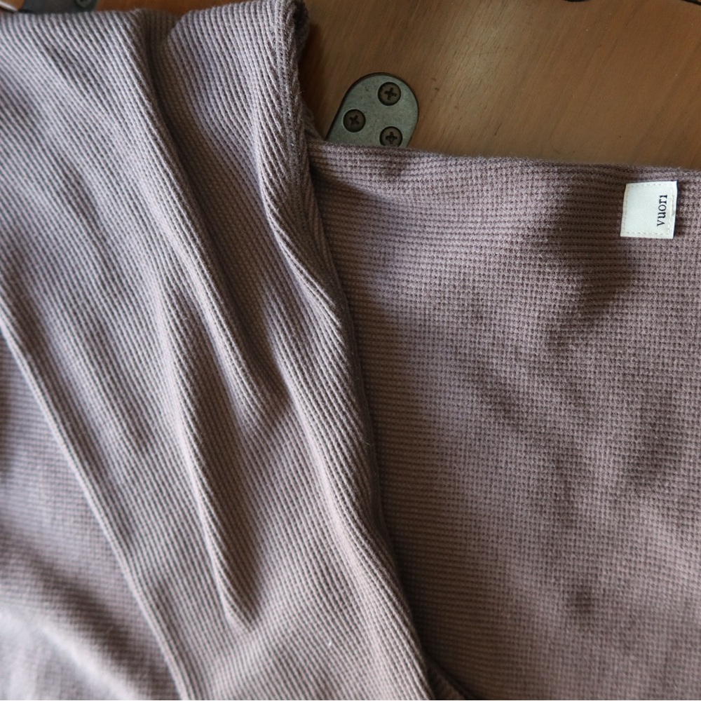 Vuori✨ Slouchy Long Sleeve Tee in Mauve | Size M/L - Picture 5 of 5